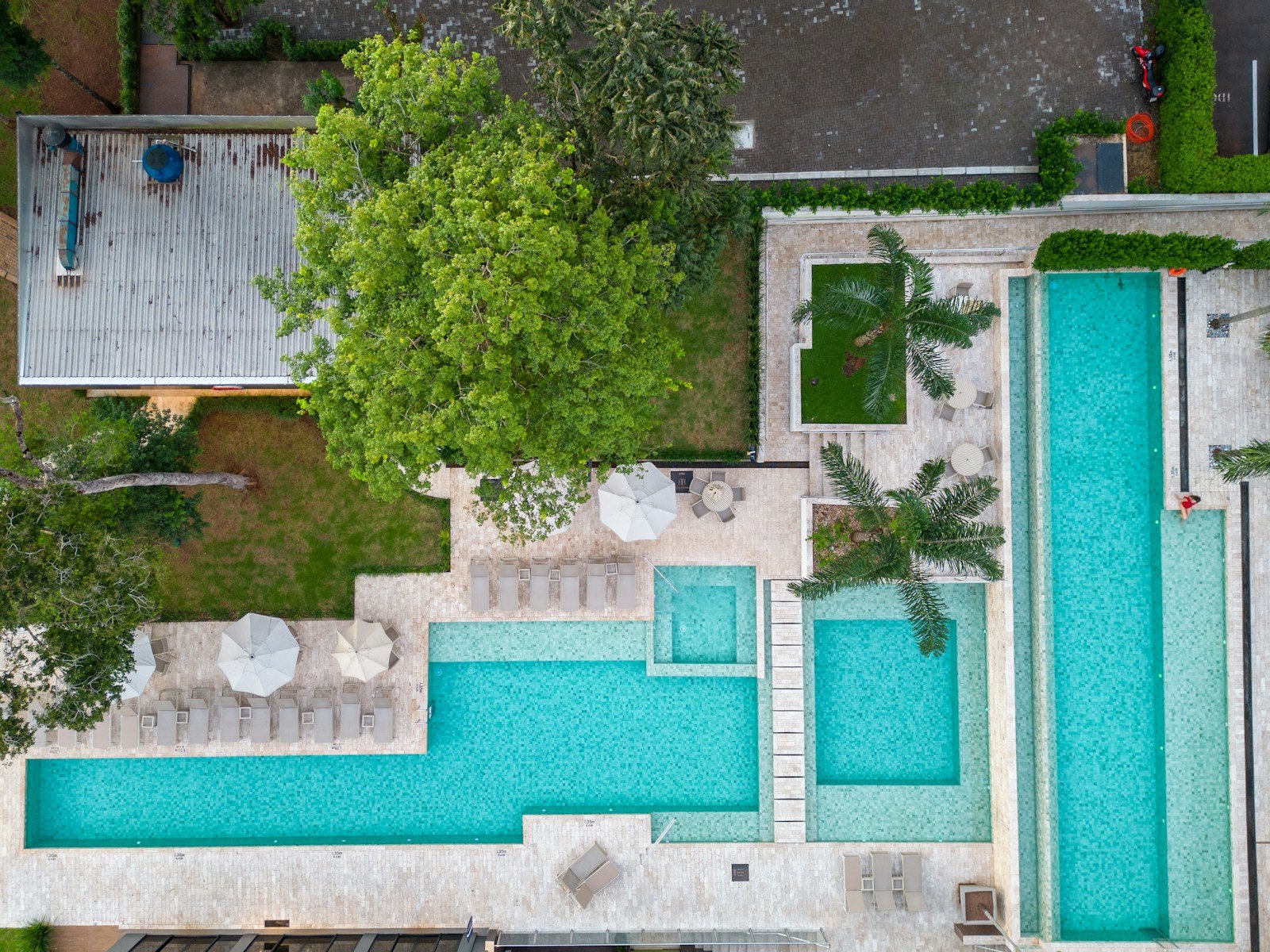 The Complete Guide to Constructing a 1,500 sq. ft. Swimming Pool
