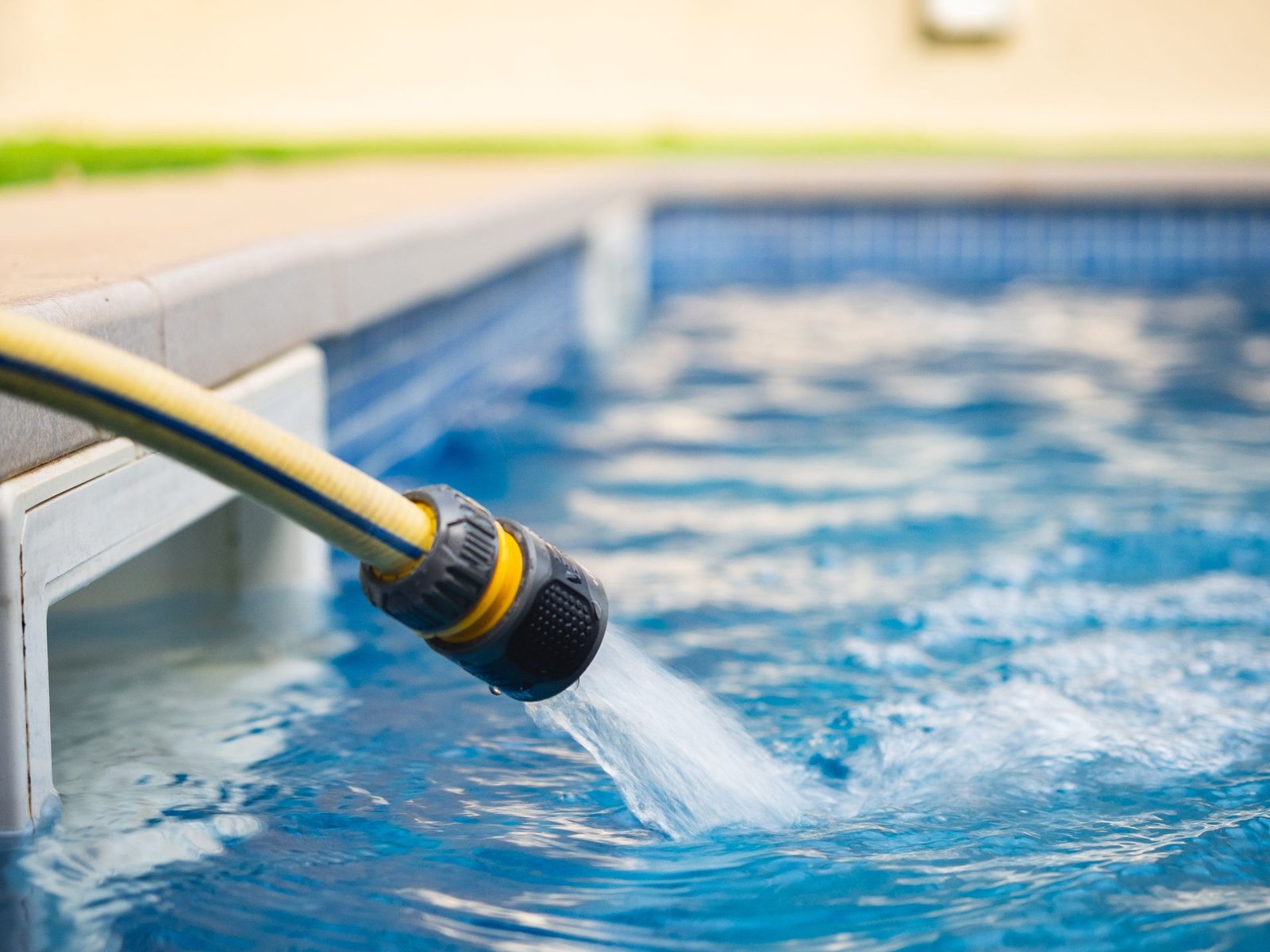 Why Phoenix Pool Losses Water?